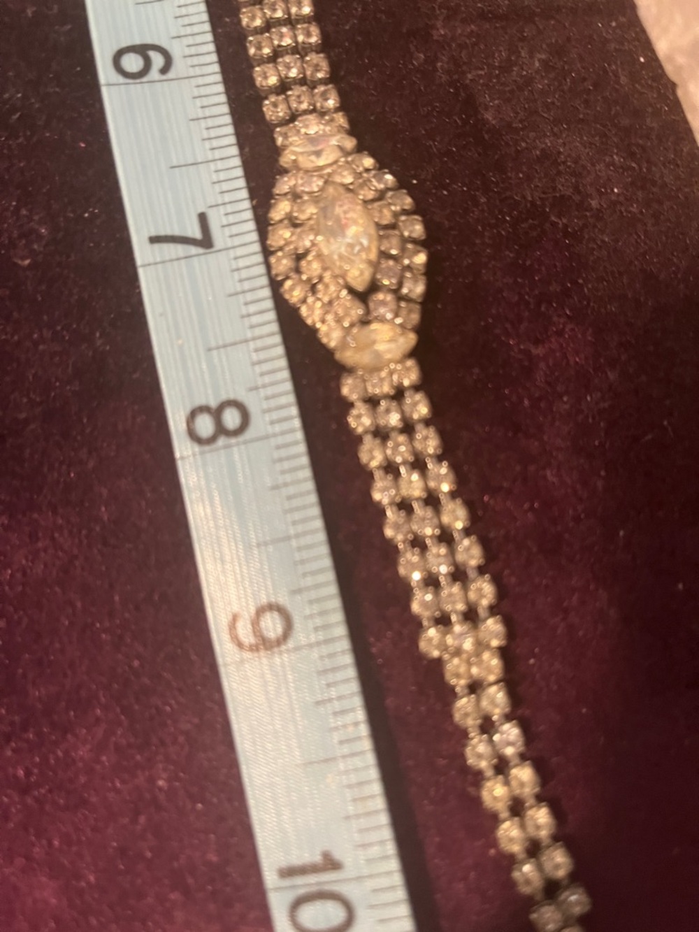 Lovely Vintage EUC Sparkling Faux Diamond Tennis Necklace in Silver Tone 15”. - Picture 7 of 12